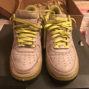 Nike air force one low top size 10